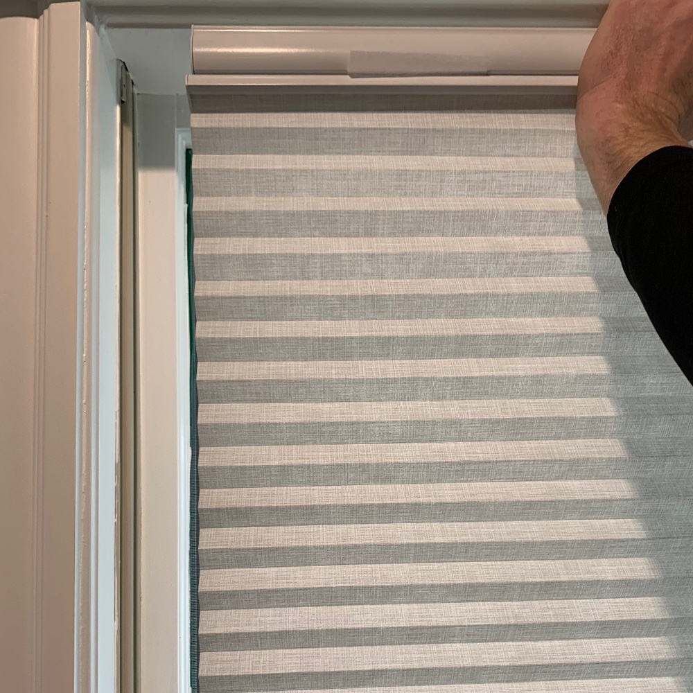 Cellular cordless blinds